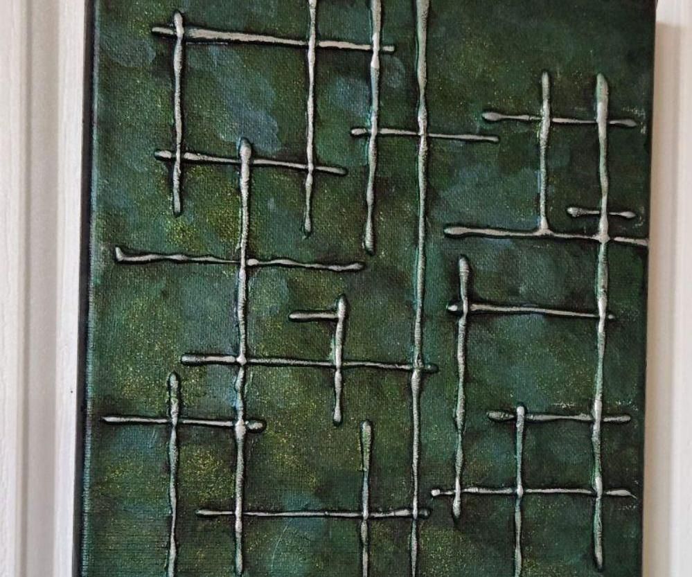 Quick and Easy Hot Glue Wall Art