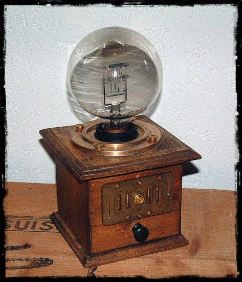 Steampunk Lamp: the Eye of Ra