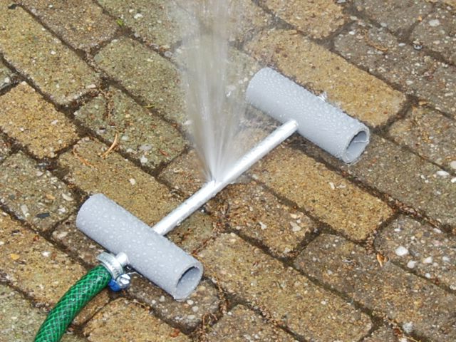 Simple Water Sprinkler.