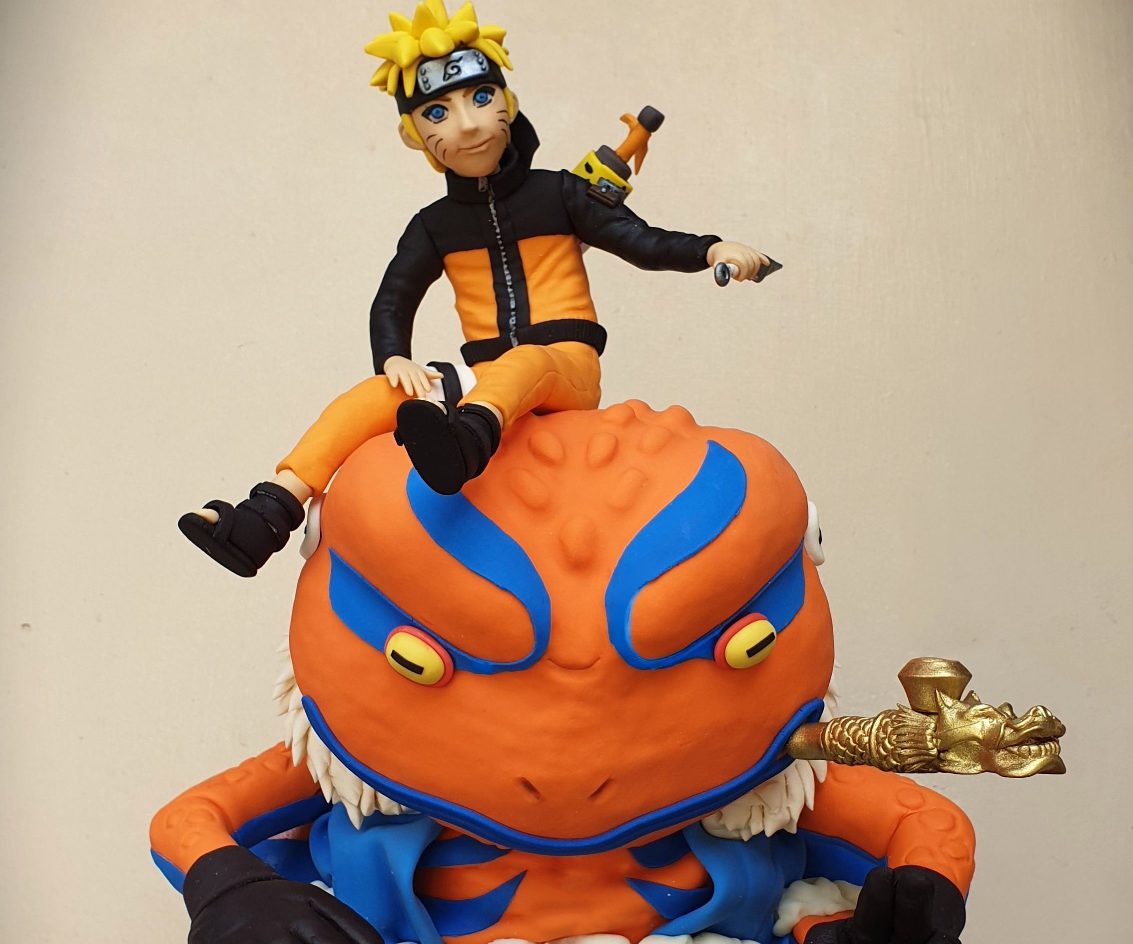 Naruto and Gamakichi Cake