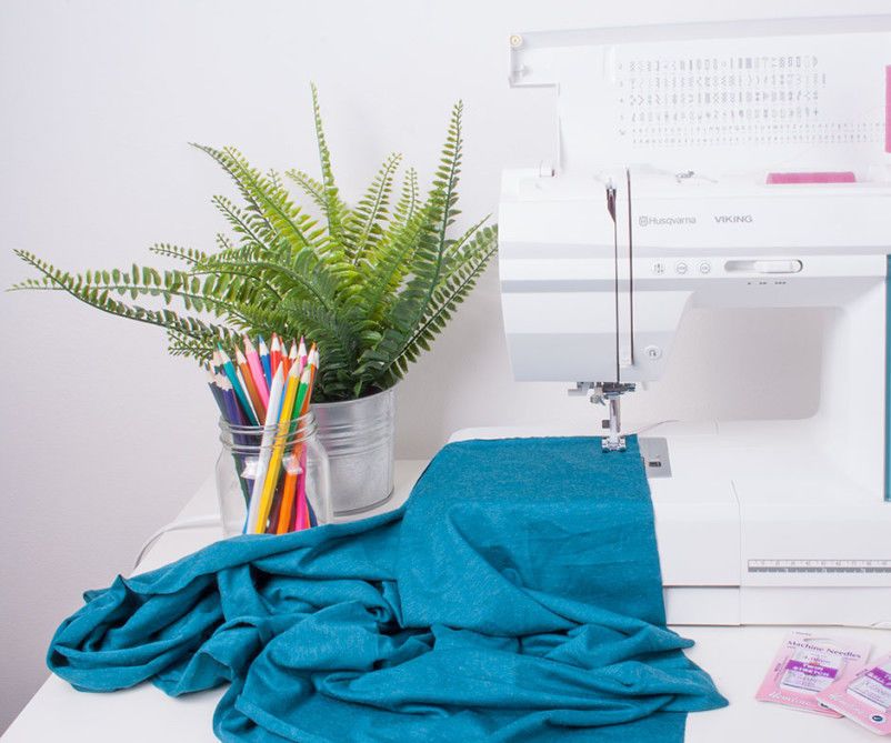 How to Sew With a Twin Needle