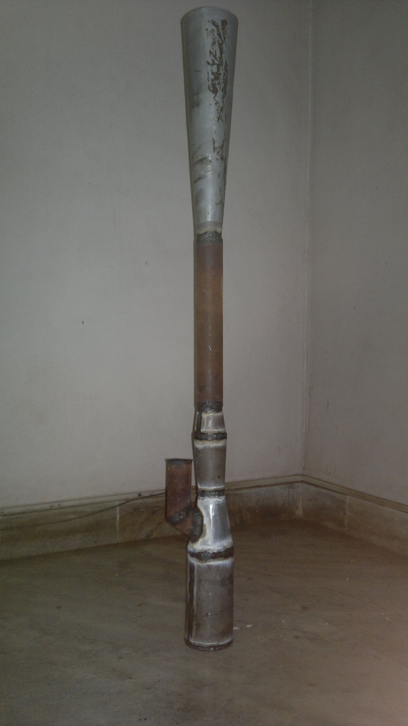 Valveless Pulsejet Engine(modified)