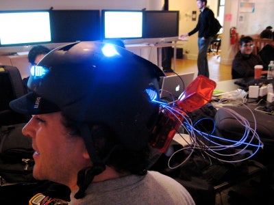 The Green Helmet (Solar Powered, Safety Lit, Weatherproof Bike Helmet.) 