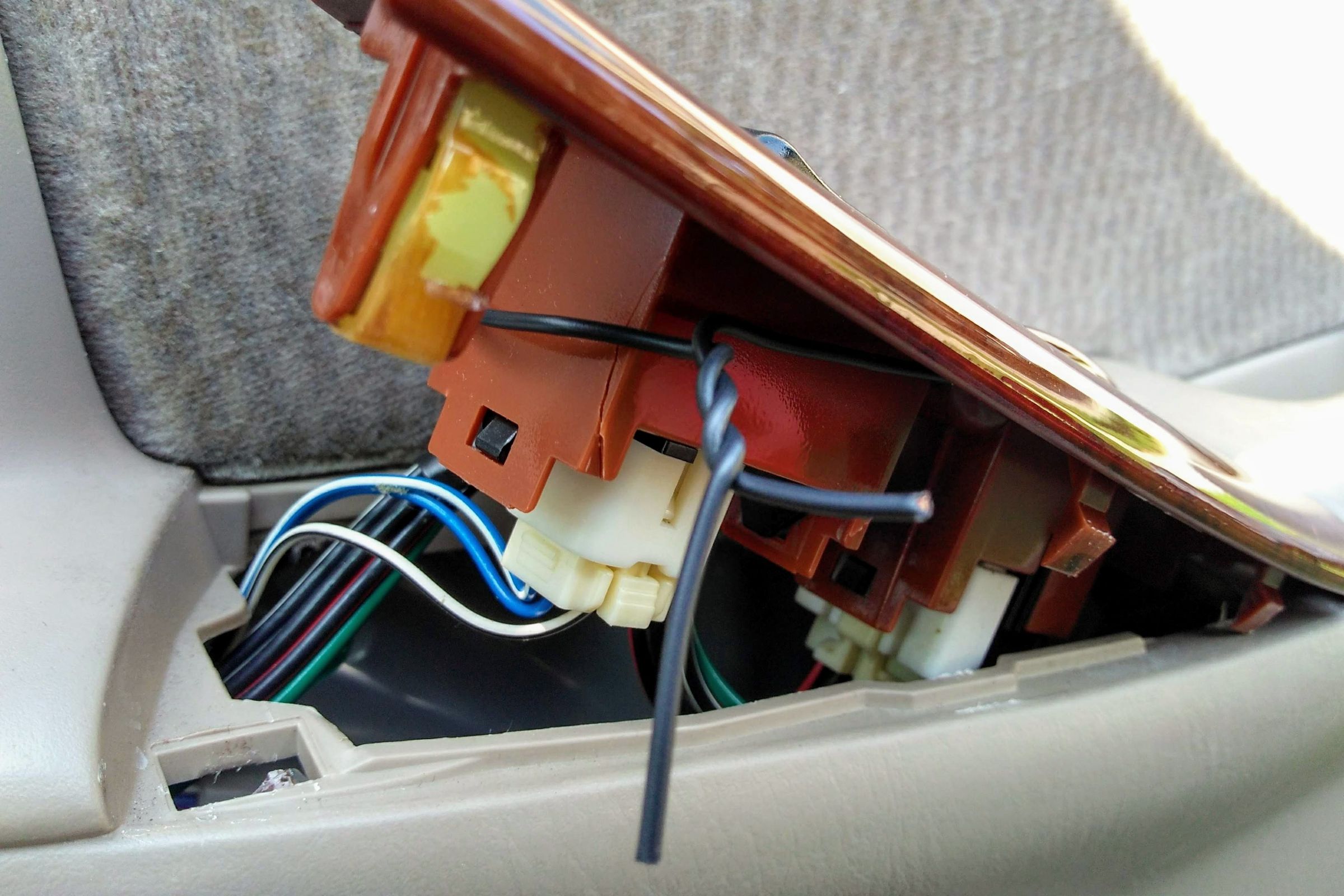 How to Fix Car Door Locks 4 Steps Instructables