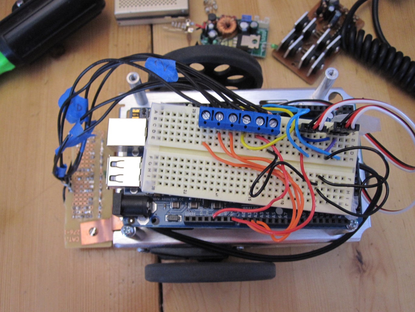 Boe Bot/Arduino Line Following Robot : 4 Steps - Instructables