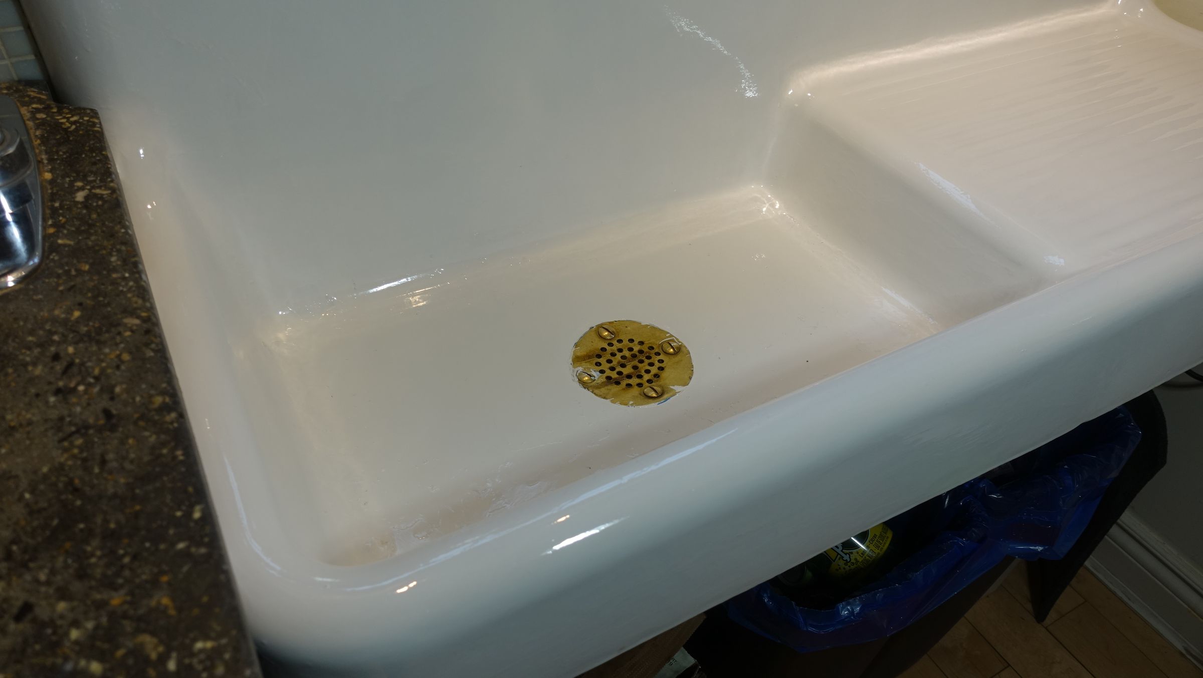 Refinishing an Antique Porcelain Sink 3 Steps (with Pictures
