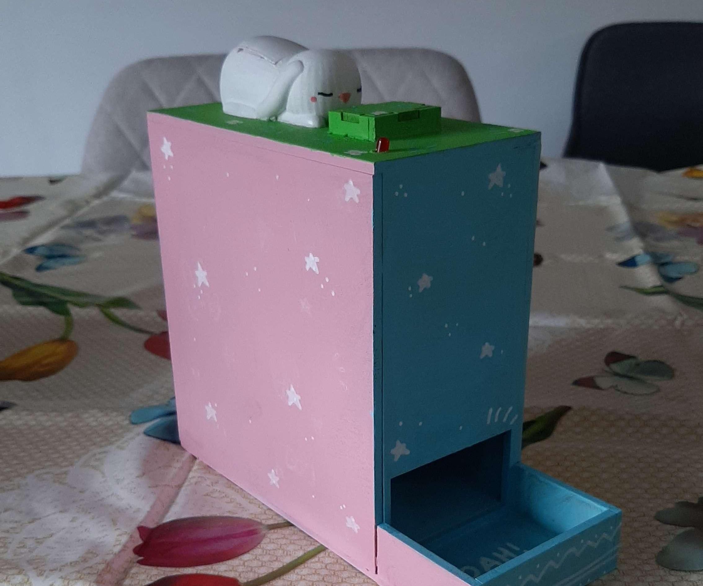 Chocoloate Egg Dispenser - Made With Arduino