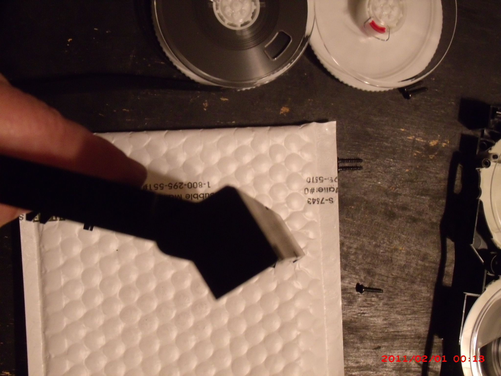 How to Save a Cracked VHS Movie. 6 Steps (with Pictures) Instructables