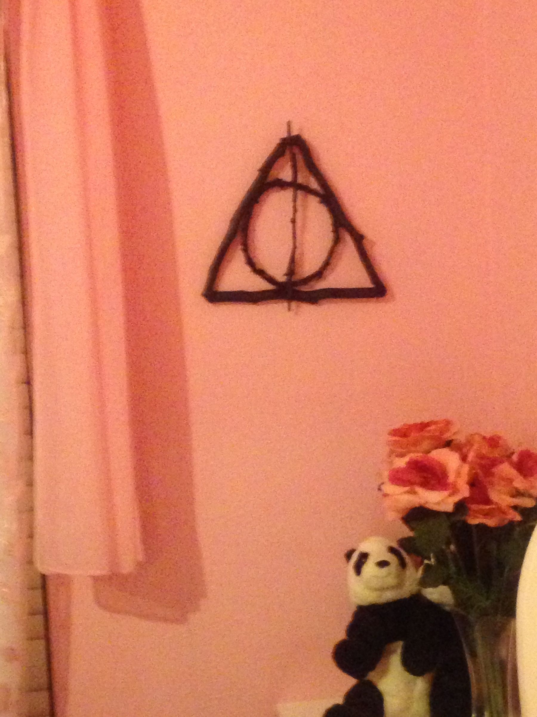 Deathly Hallows Sign (room Decor)