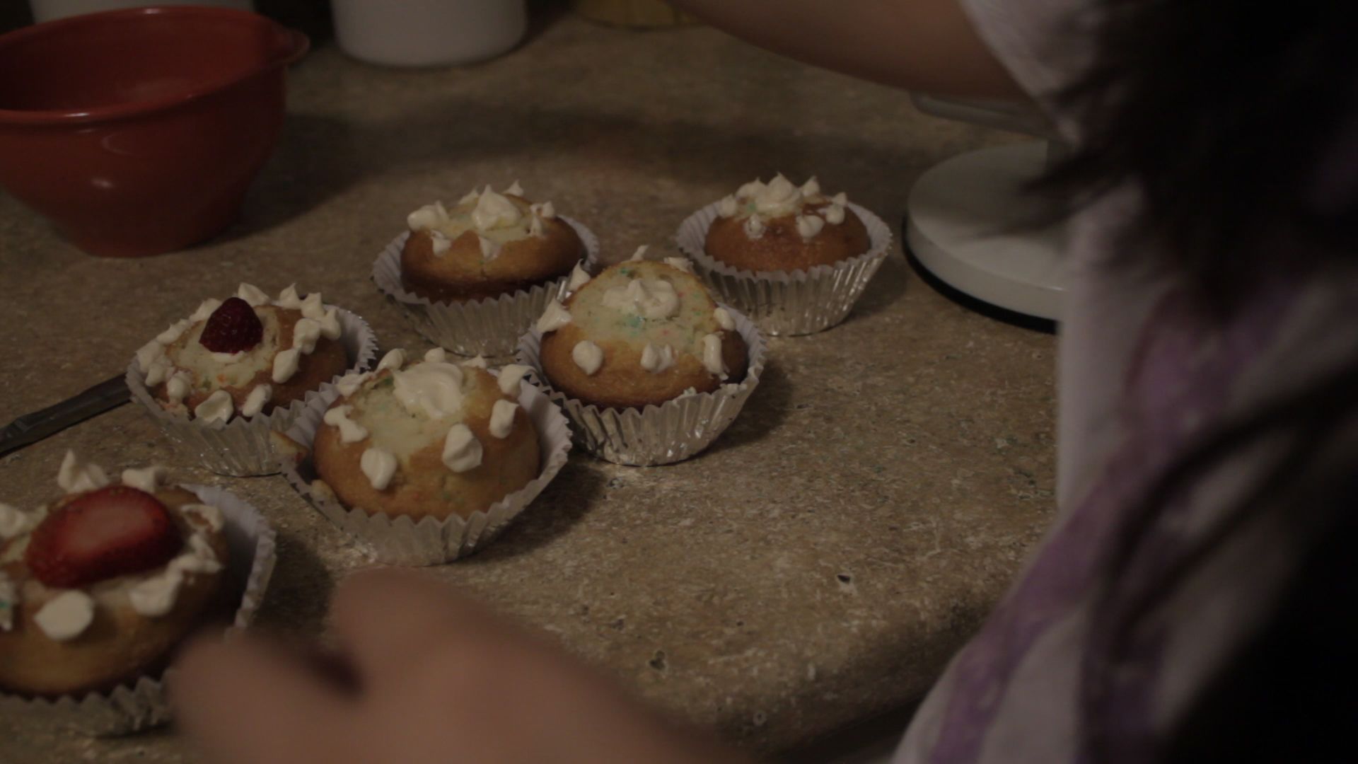 Nao's Strawberry Cupcakes