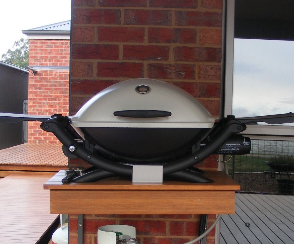 Pull Out Shelf for BBQ