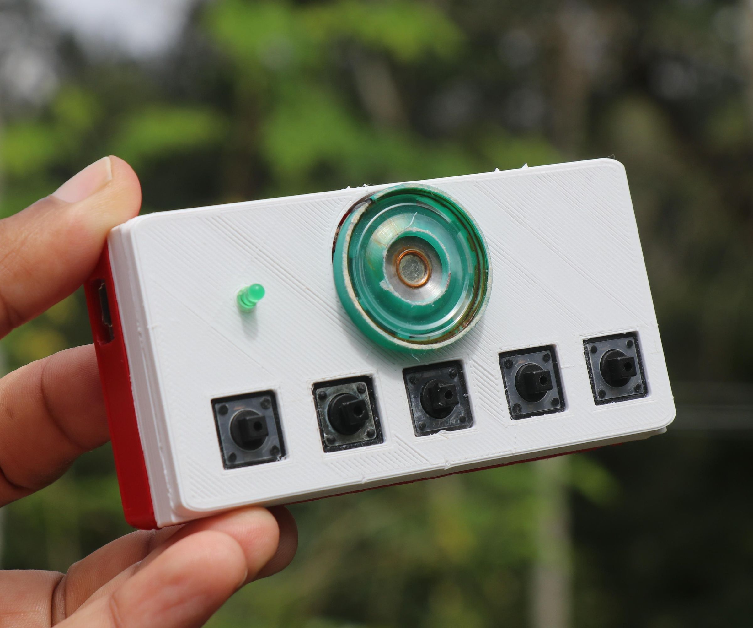 How to Make Mini Electronic Piano Using Arduino