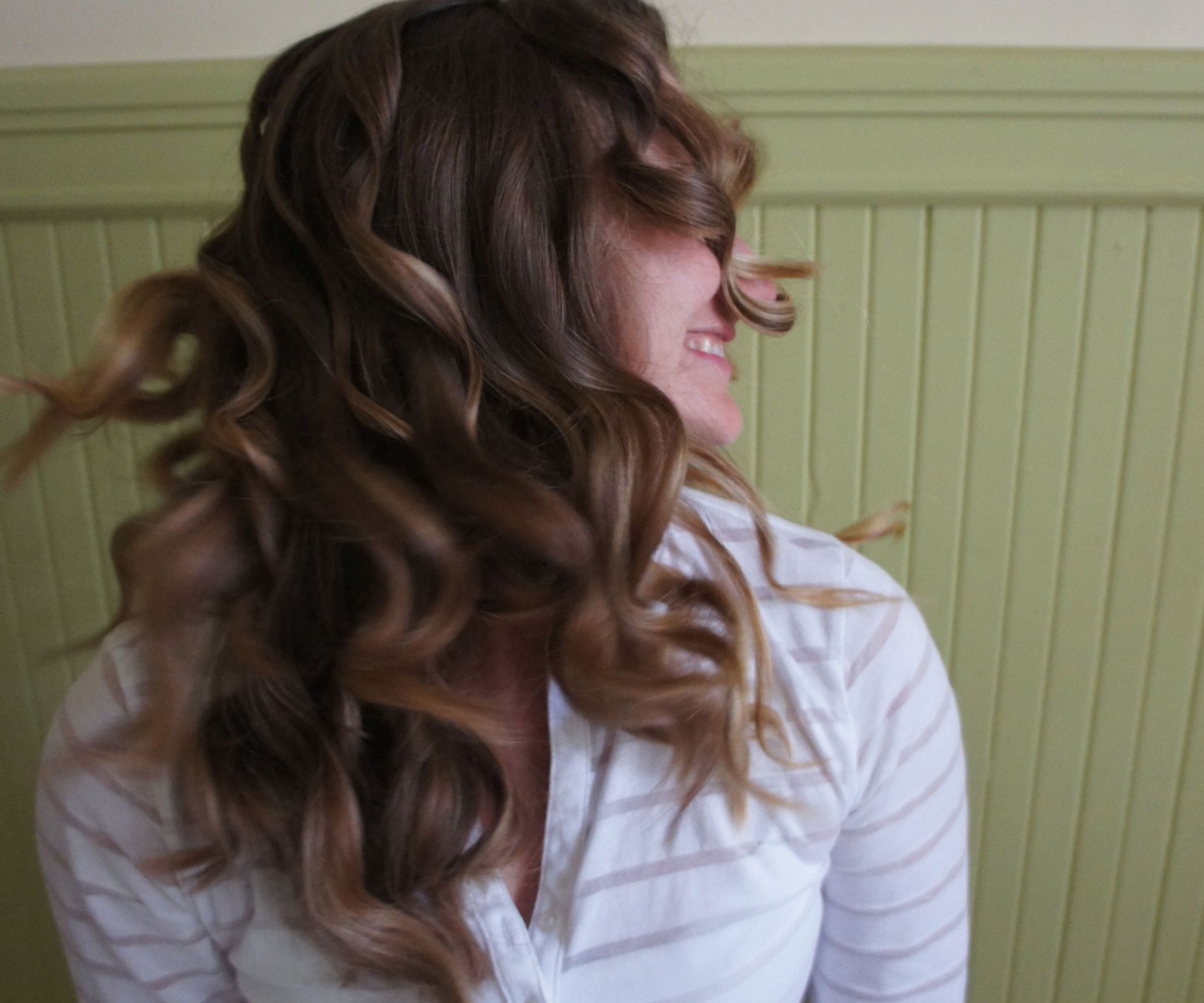 How to Curl Hair with a Wand
