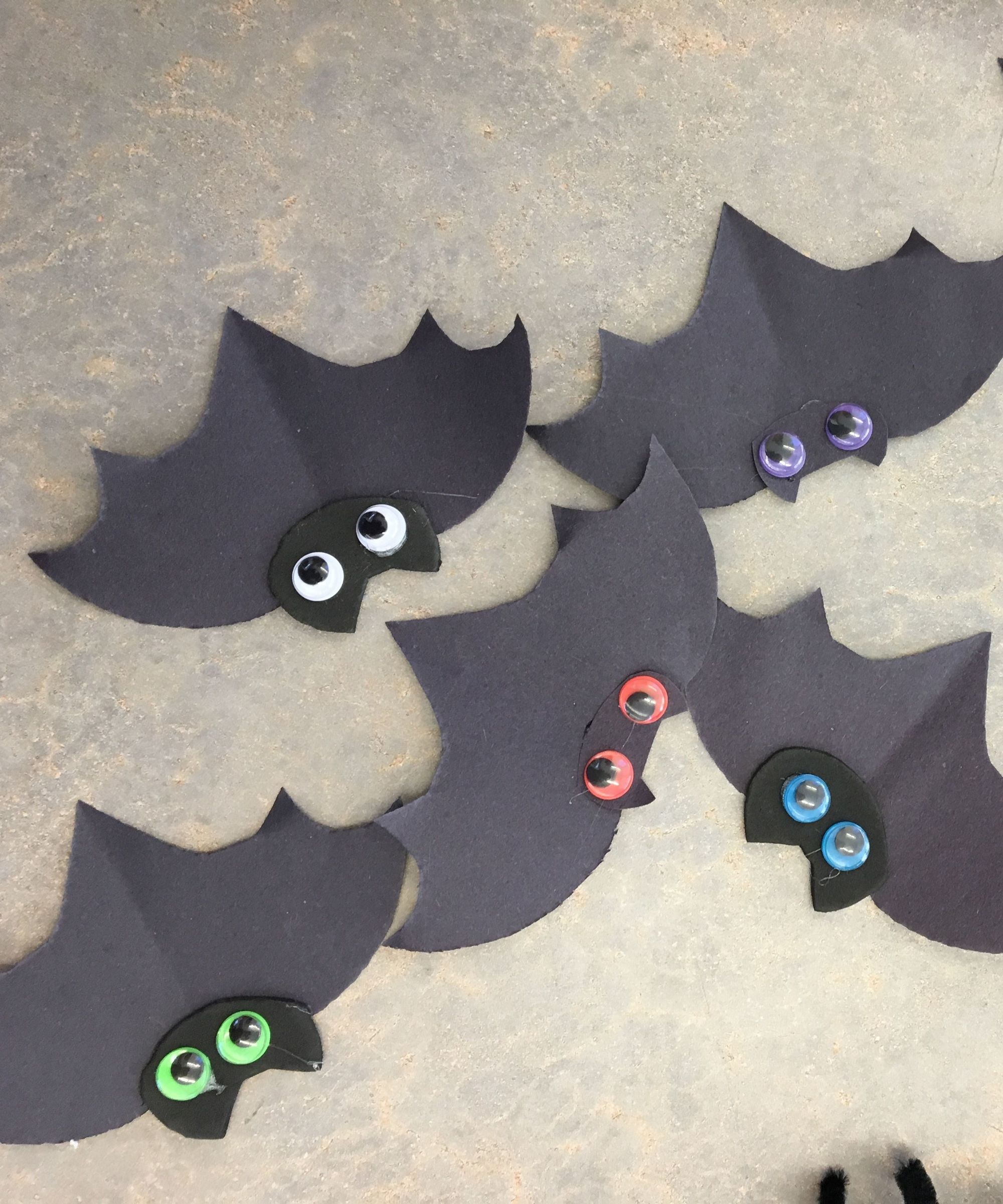 Simple, Cute Bats!