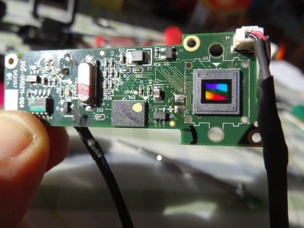 A Homemade camspectrometer for Emission and Absorption Spectra 4