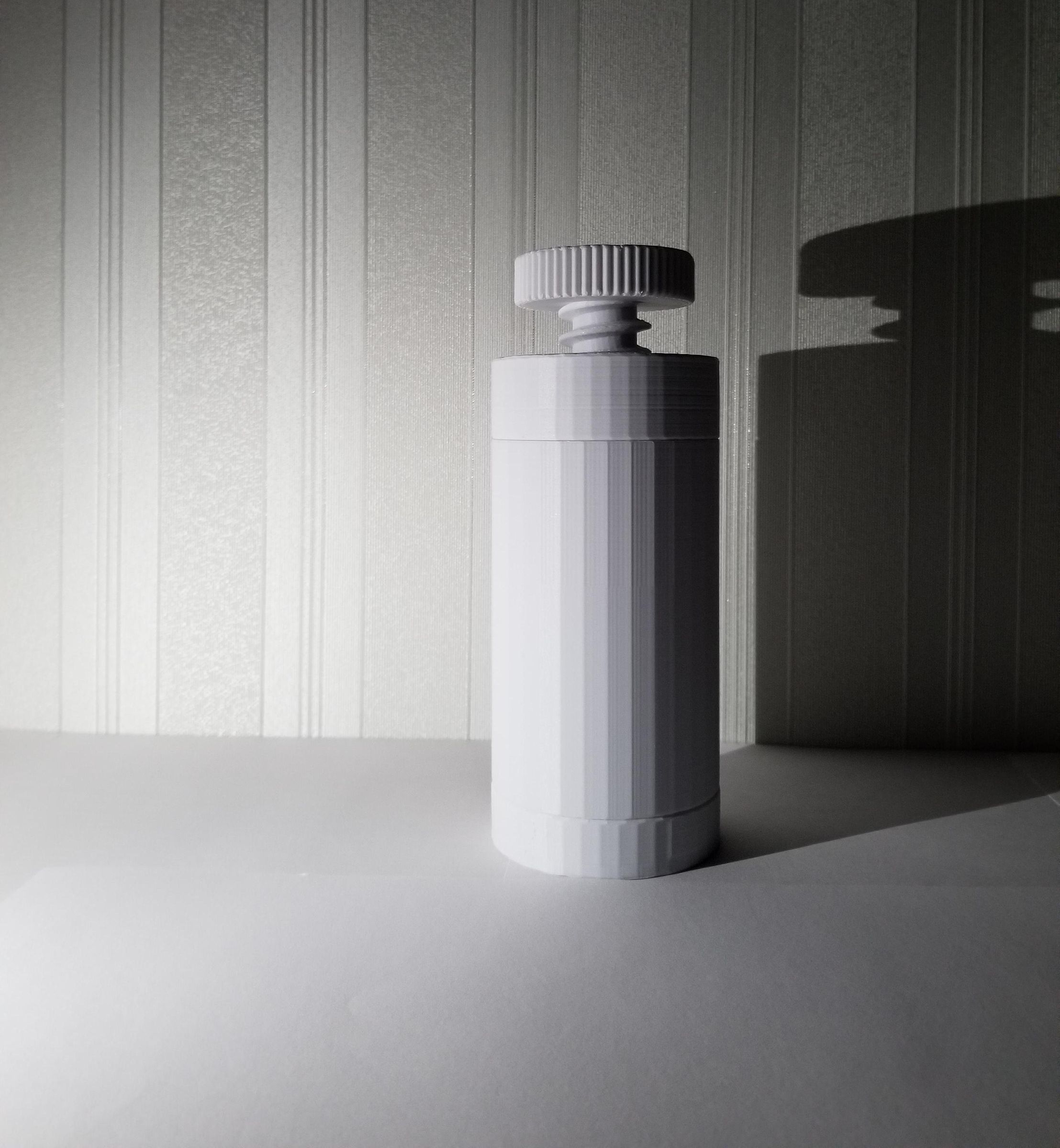 Unipressor (juicer & Walnut Cracker)