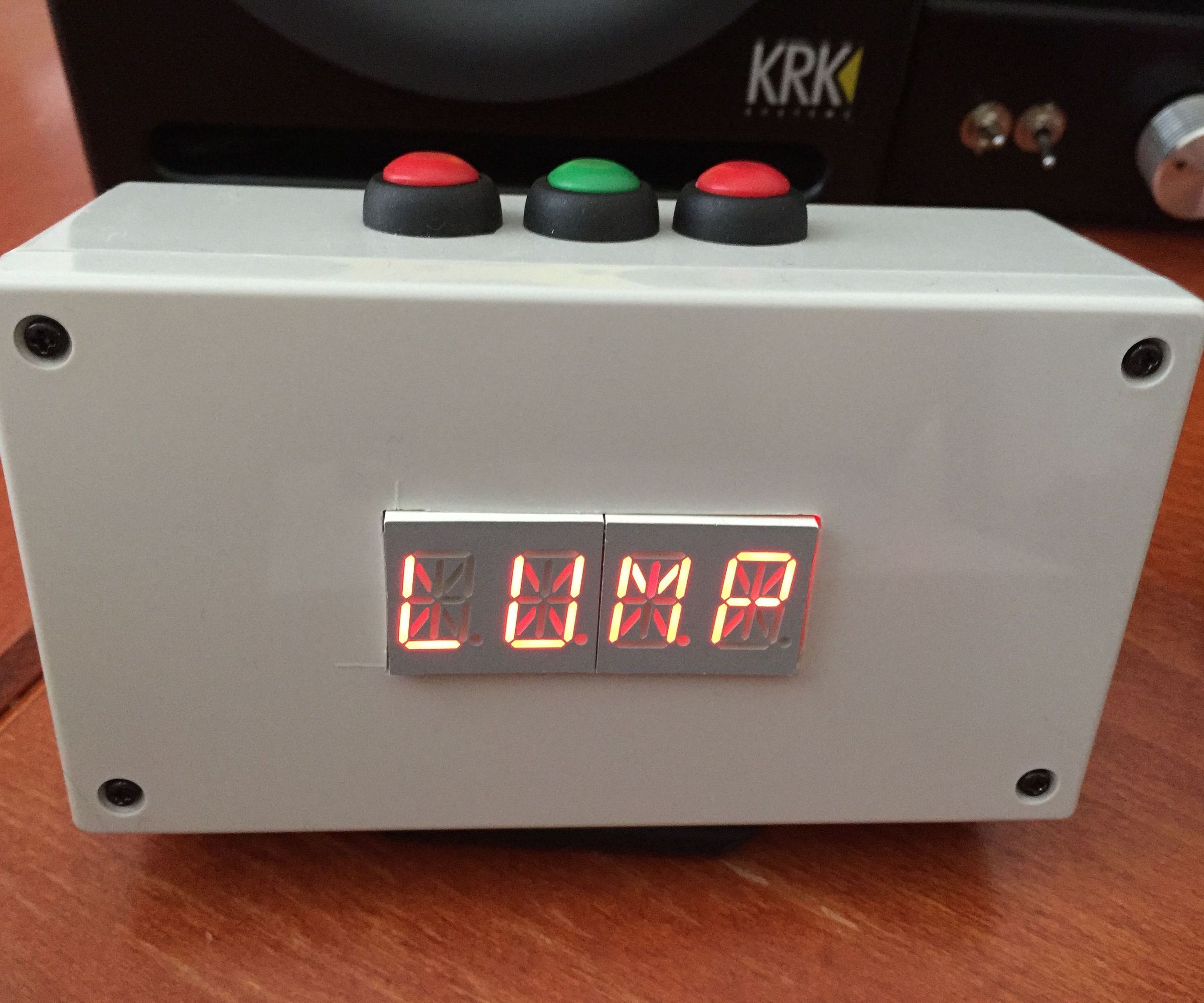 Four Letter Word Clock With Akafugu Word Generator and Inspirational Phrases