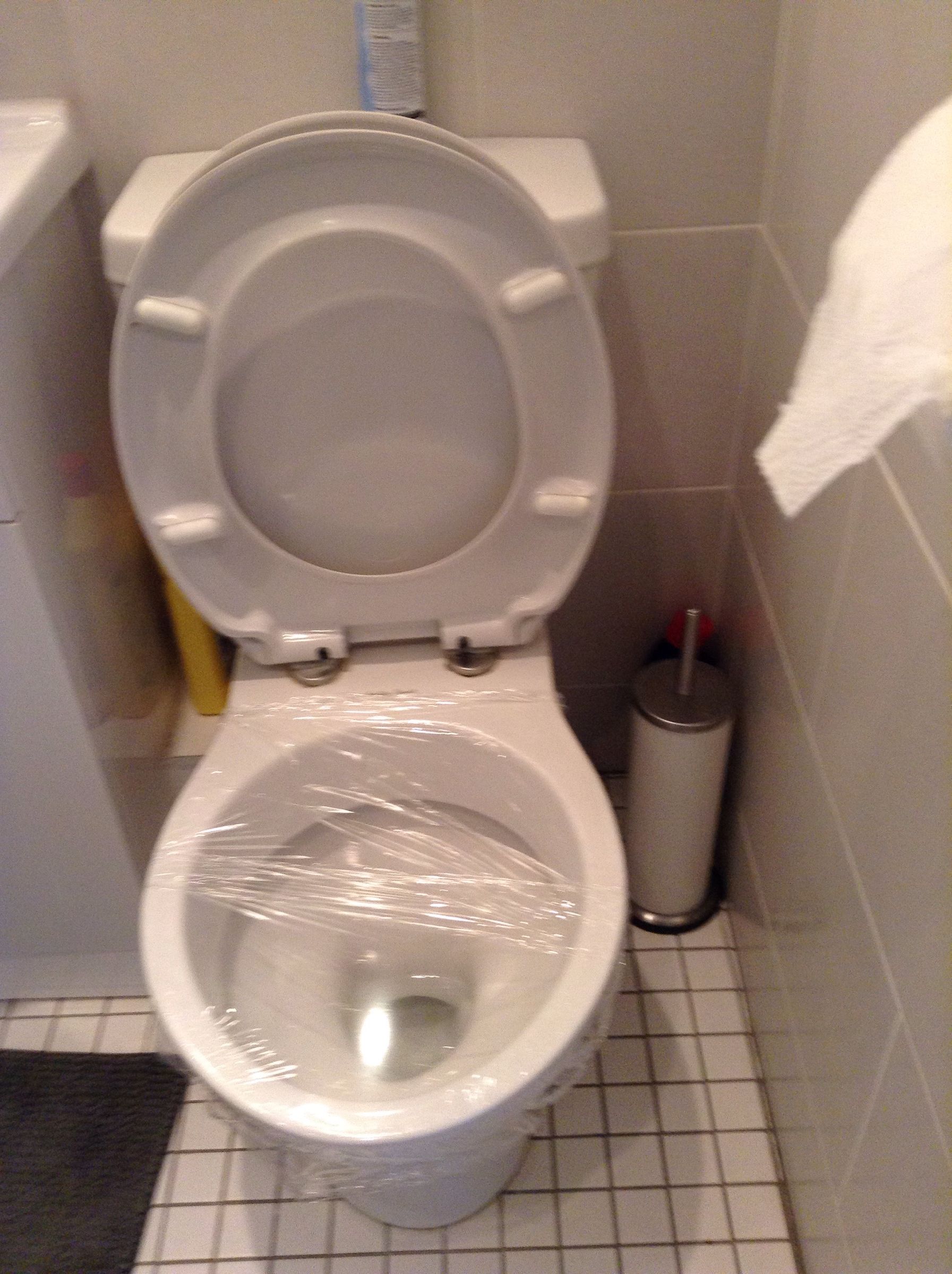 Toilet Seat Prank 4 Steps Instructables