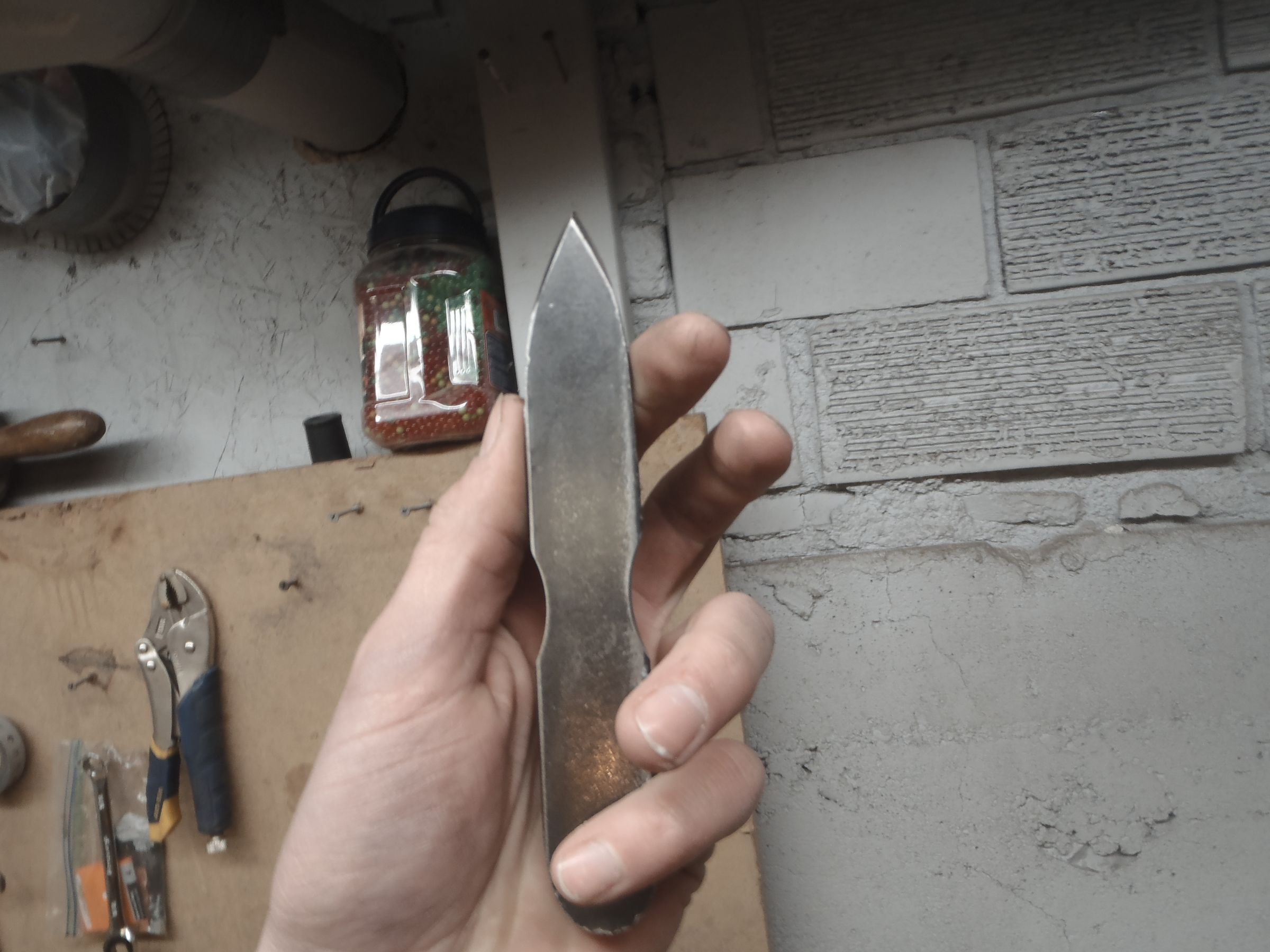 How to Make a Throwing Knife!! 5 Steps (with Pictures) Instructables