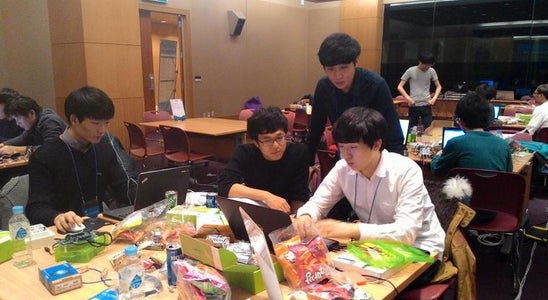 Software and Hardware's Description.