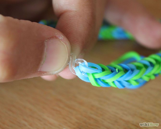 How to Make a Fishtail Loom Band : 4 Steps - Instructables