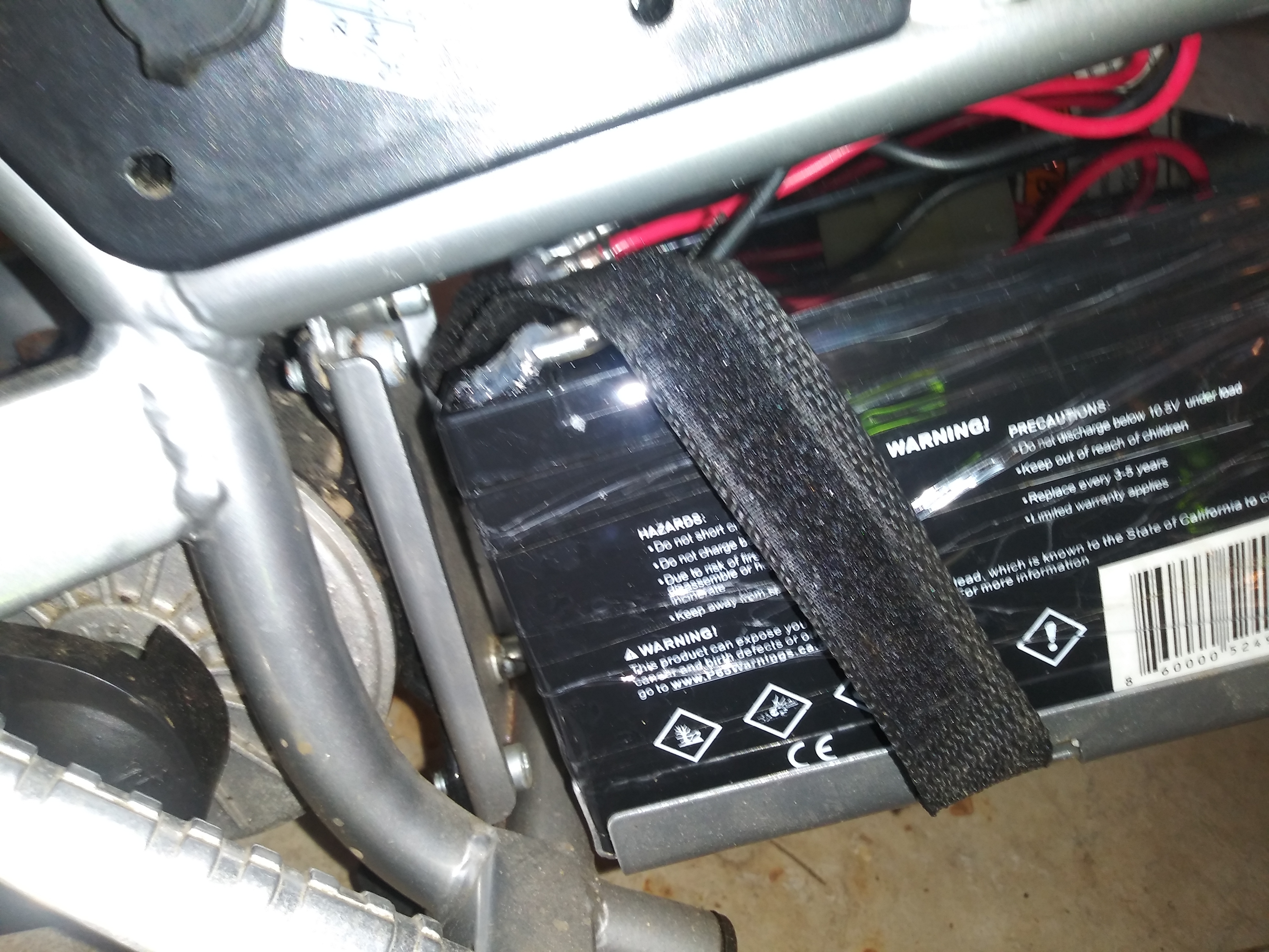 Replacing Razor PR200 Batteries : 8 Steps - Instructables