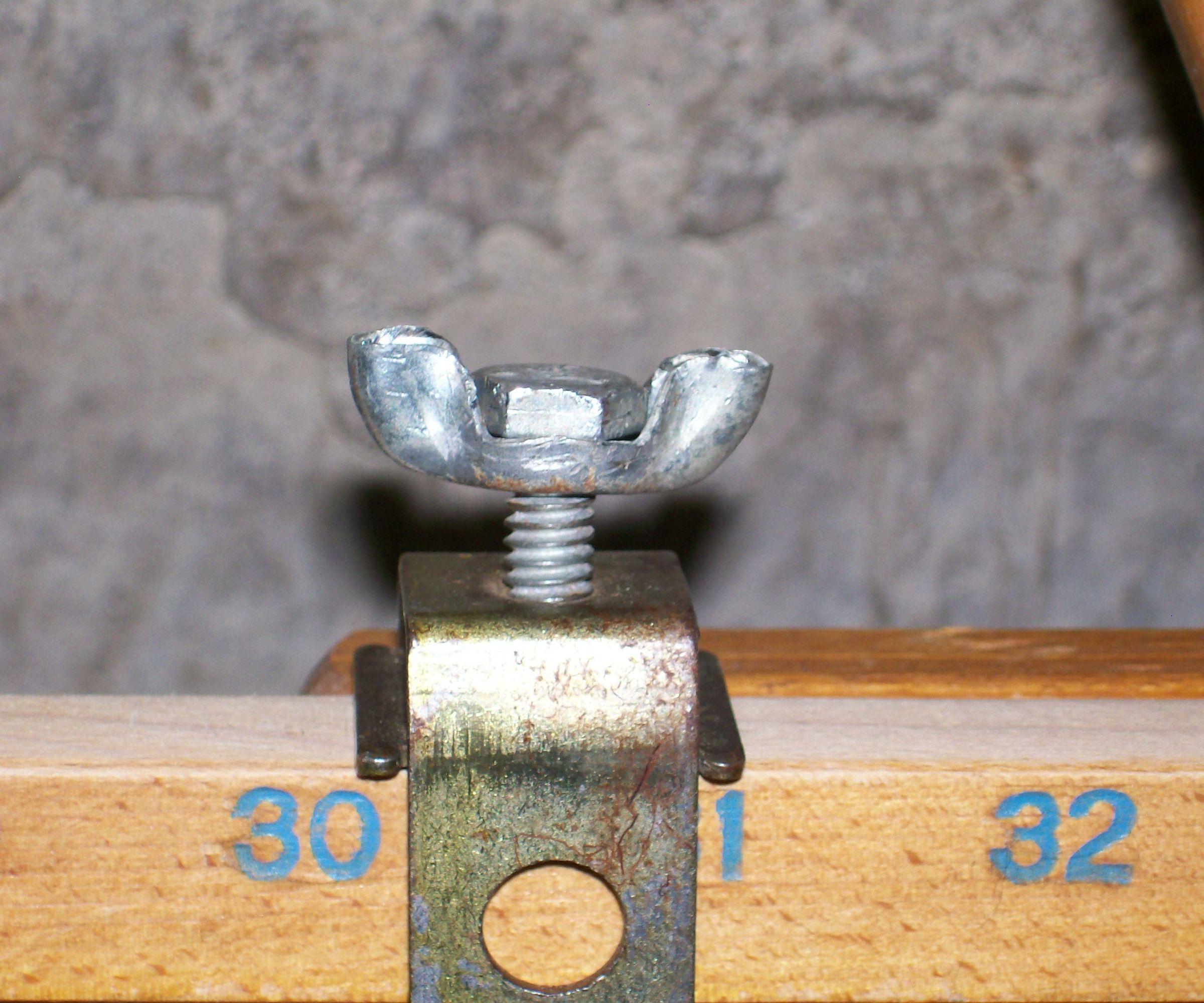 Impromptu Wing Screw