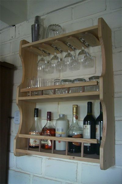 WALL MOUNTED BAR