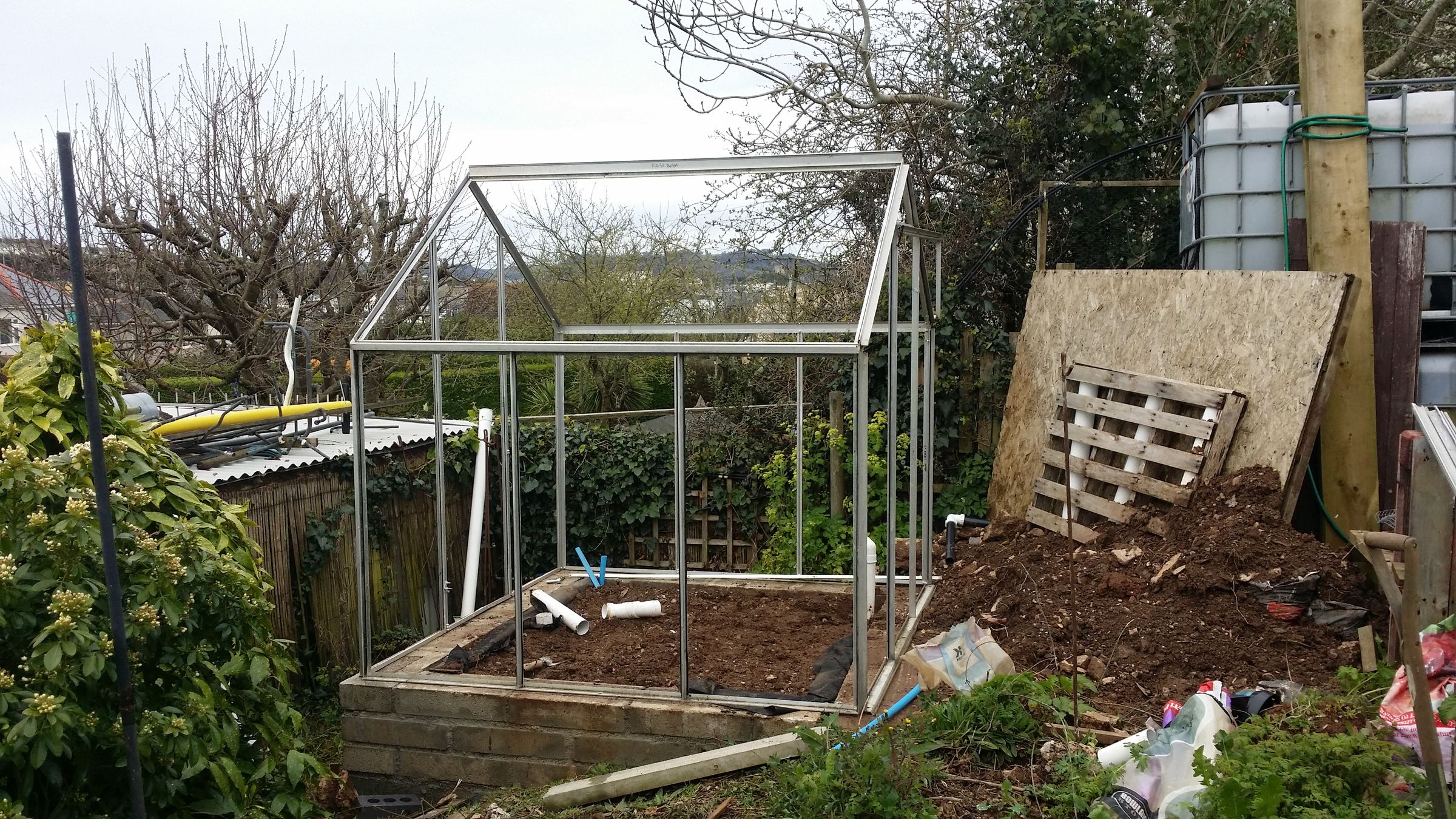 How I Created a Heat Sink for My Greenhouse (2019) 7 Steps