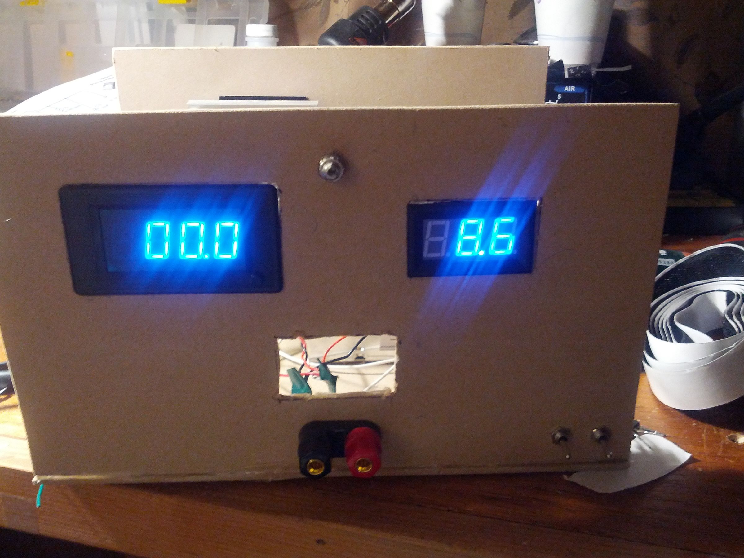 Make the Simplest Adjustable Power Supply in 10-15 Minutes!