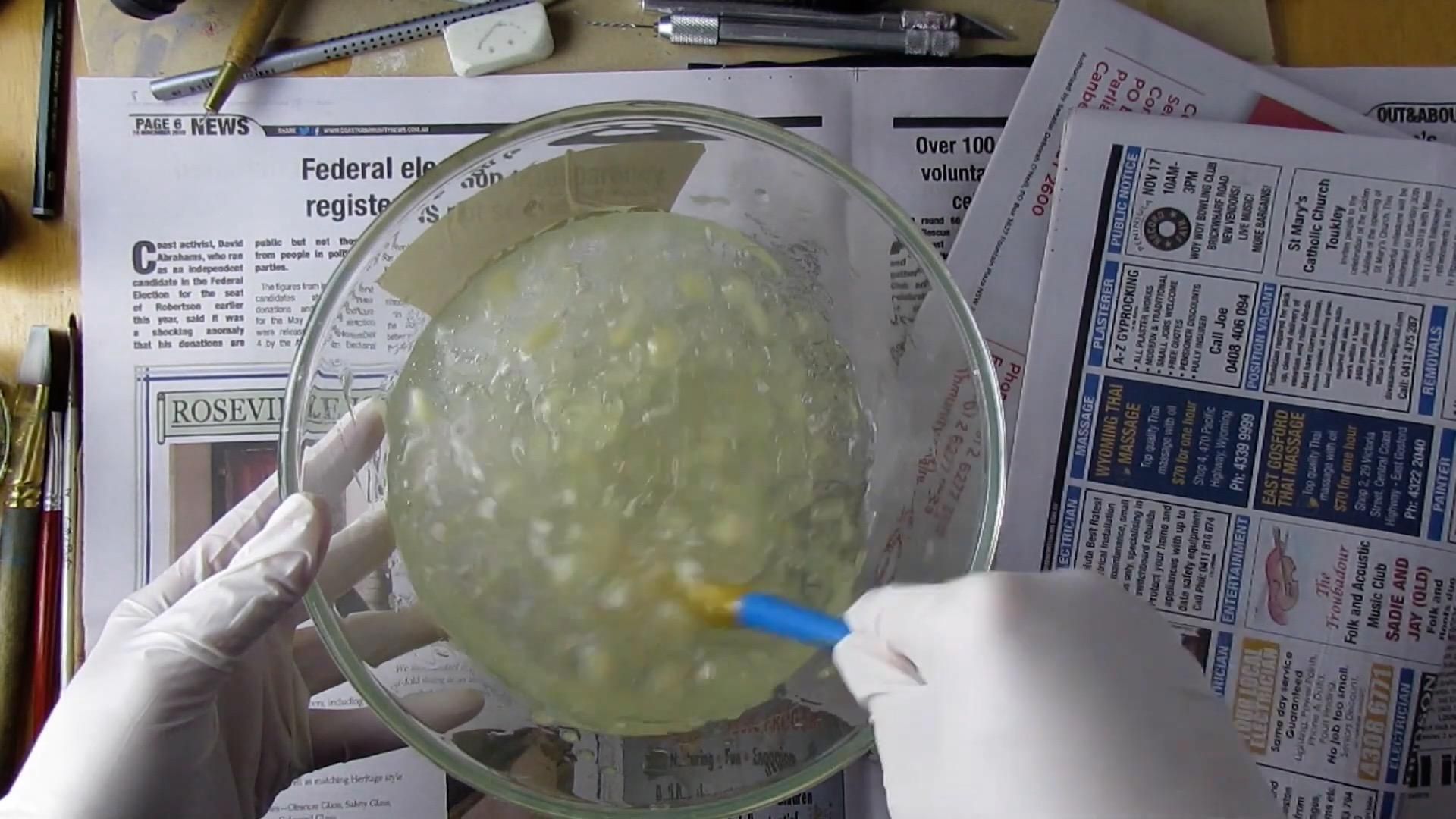 IT Pennywise Paper Mache Wall Decor 5 Steps (with Pictures