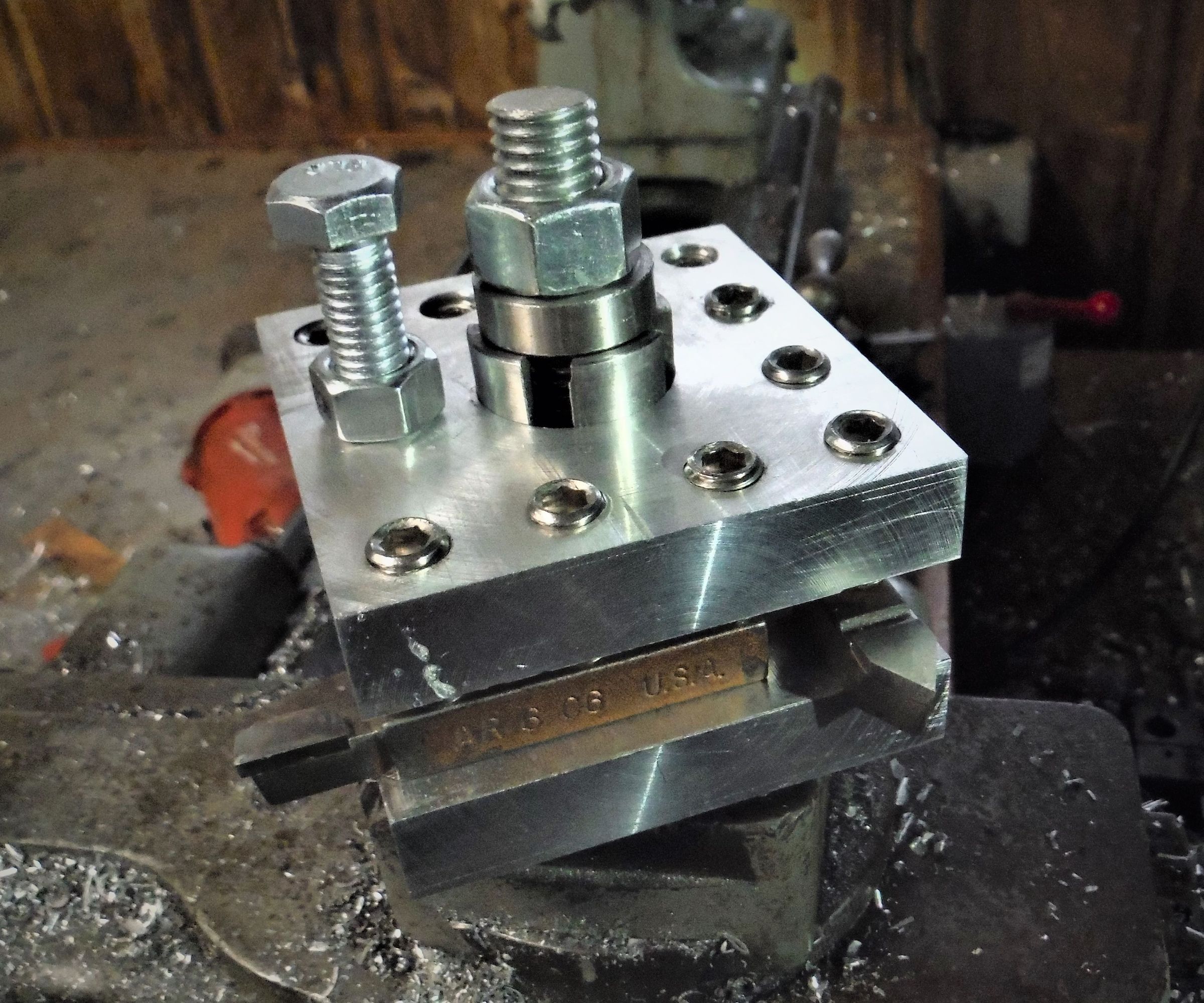 Quick-Change Lathe Tool Post and Holder