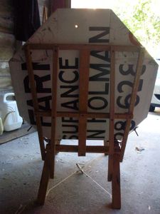 Sign Chair : 4 Steps (with Pictures) - Instructables