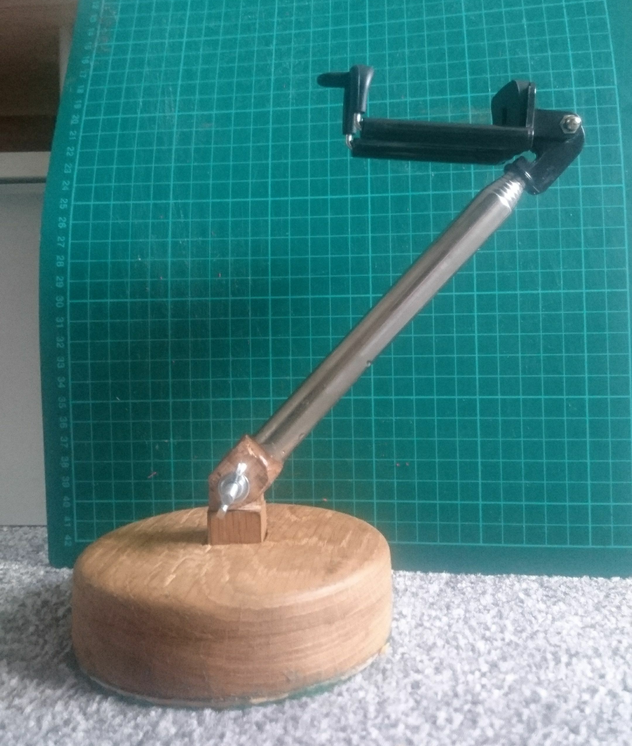 Maker-cam Stand (a Good Use for a Selfie Stick)