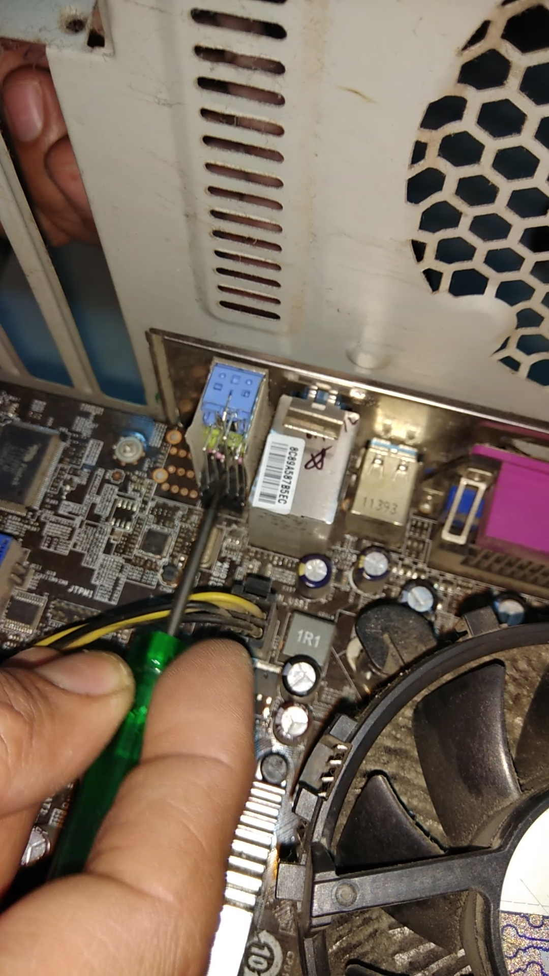 Remove Broken Jack From Audio Port 5 Steps Instructables