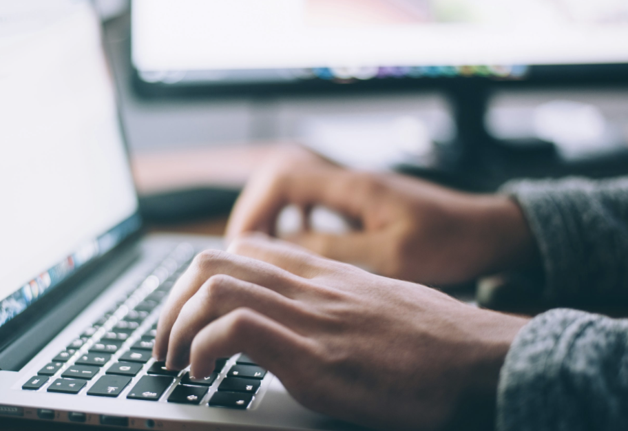 Tasker: the Wi-Fi To-Do Buddy That Talks, Blinks, and Gets Things Done