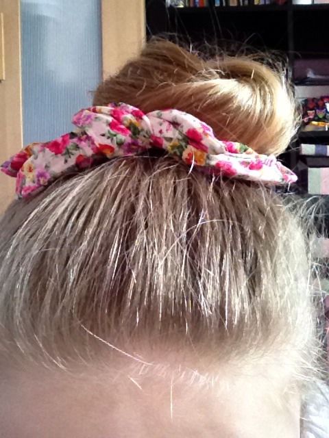 Easy Hair Bun !