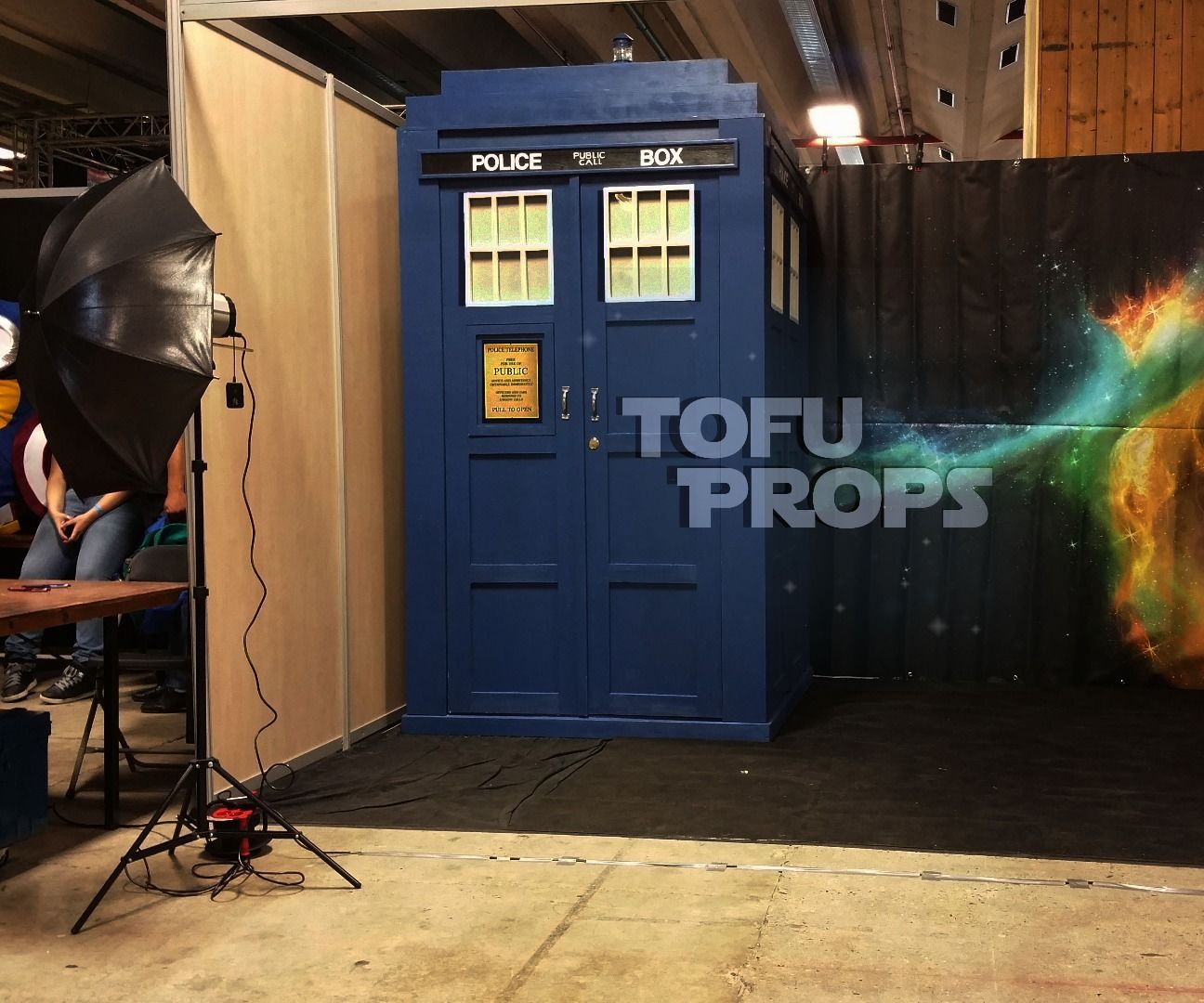 TARDIS DR WHO life size