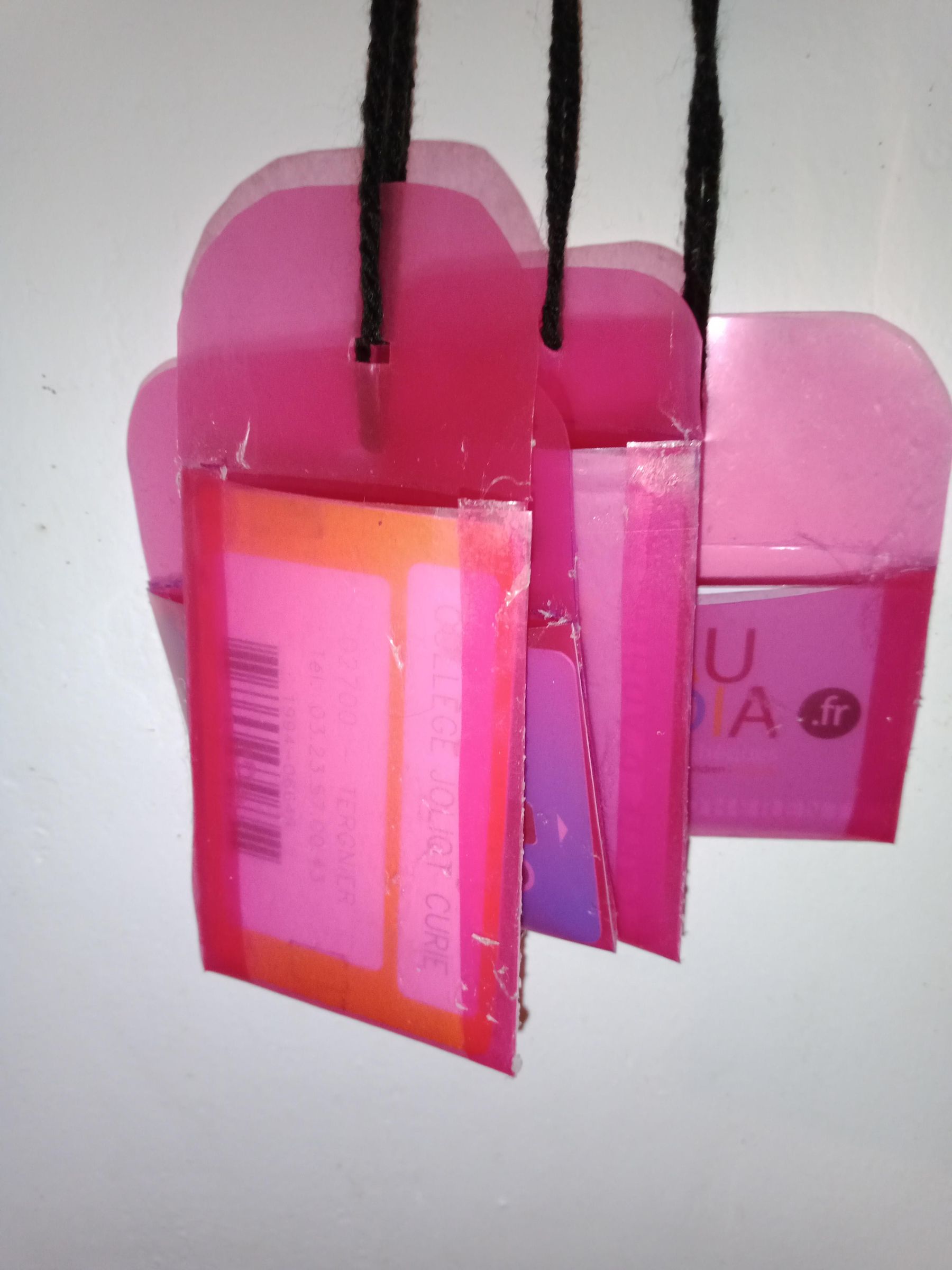 Make a Badge Holder From an Old Notebook Cover. 11 Steps Instructables