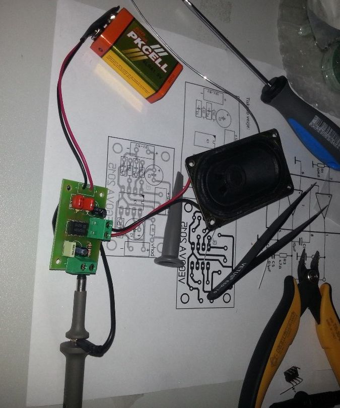 Simple Amplifier With TDA2822M