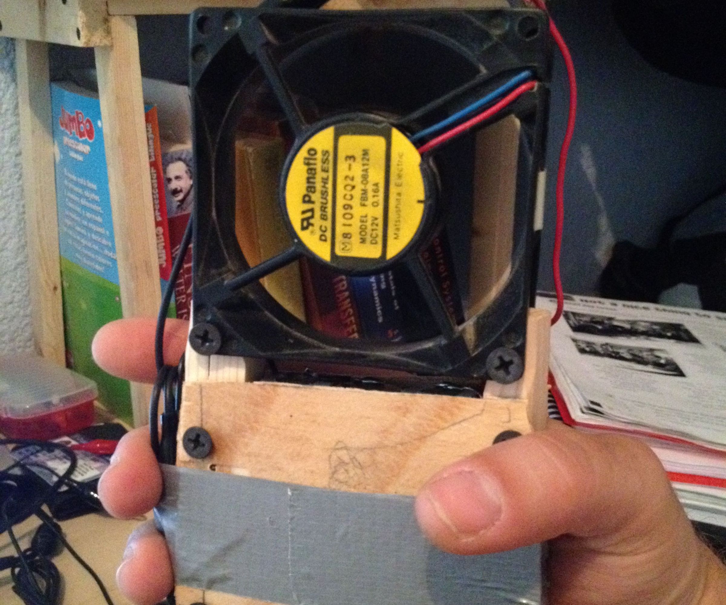 Free Battery Powered Fan With 20 Hour Life