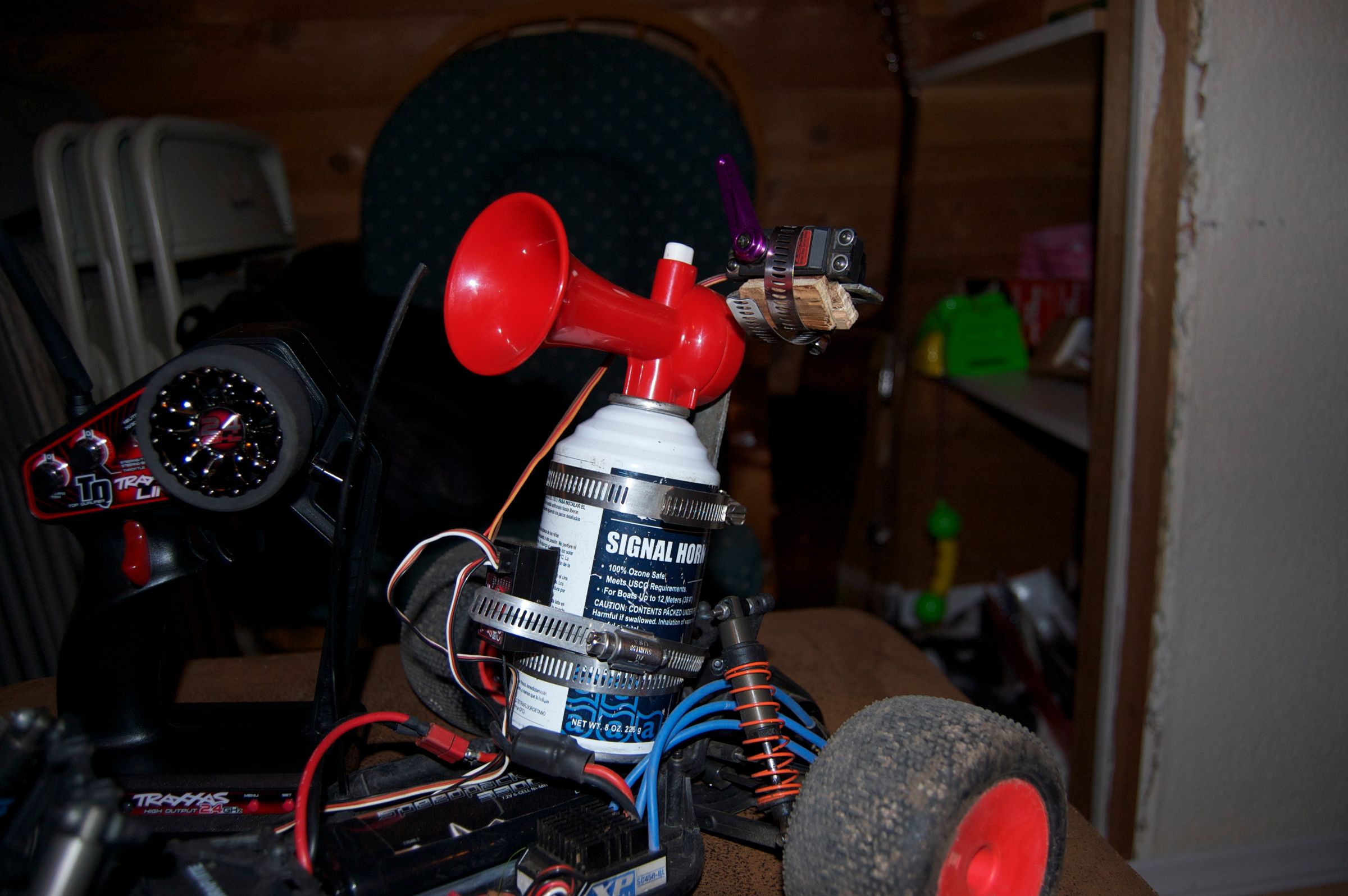 RC - Remote Control Air Horn Prank