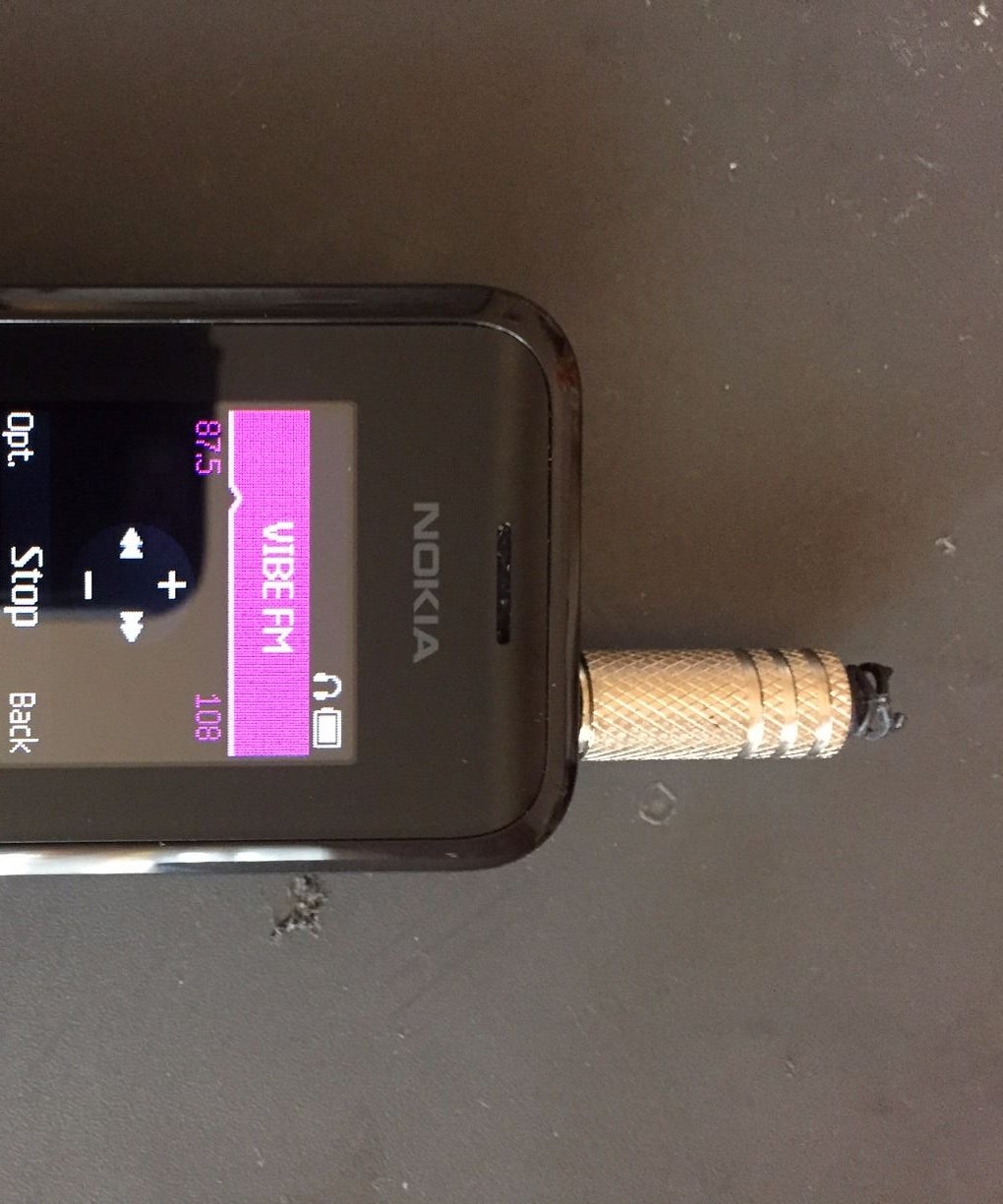Listen to Phone Radio Without Headphones Instructables