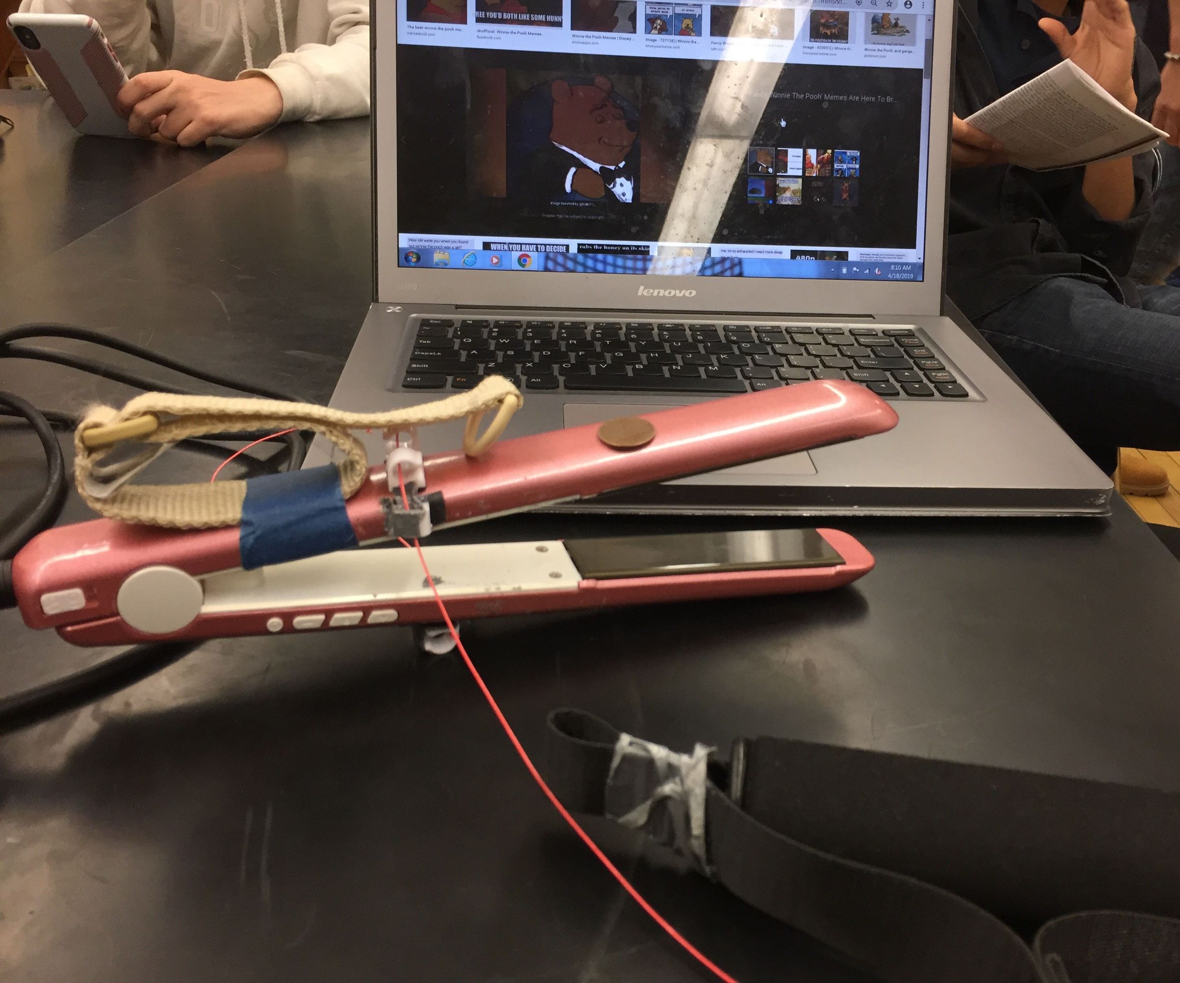 One Handed Hair Straightner