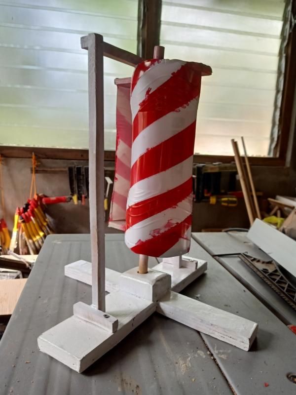 Vertical Axis Wind Turbine Demonstration for Science Fair