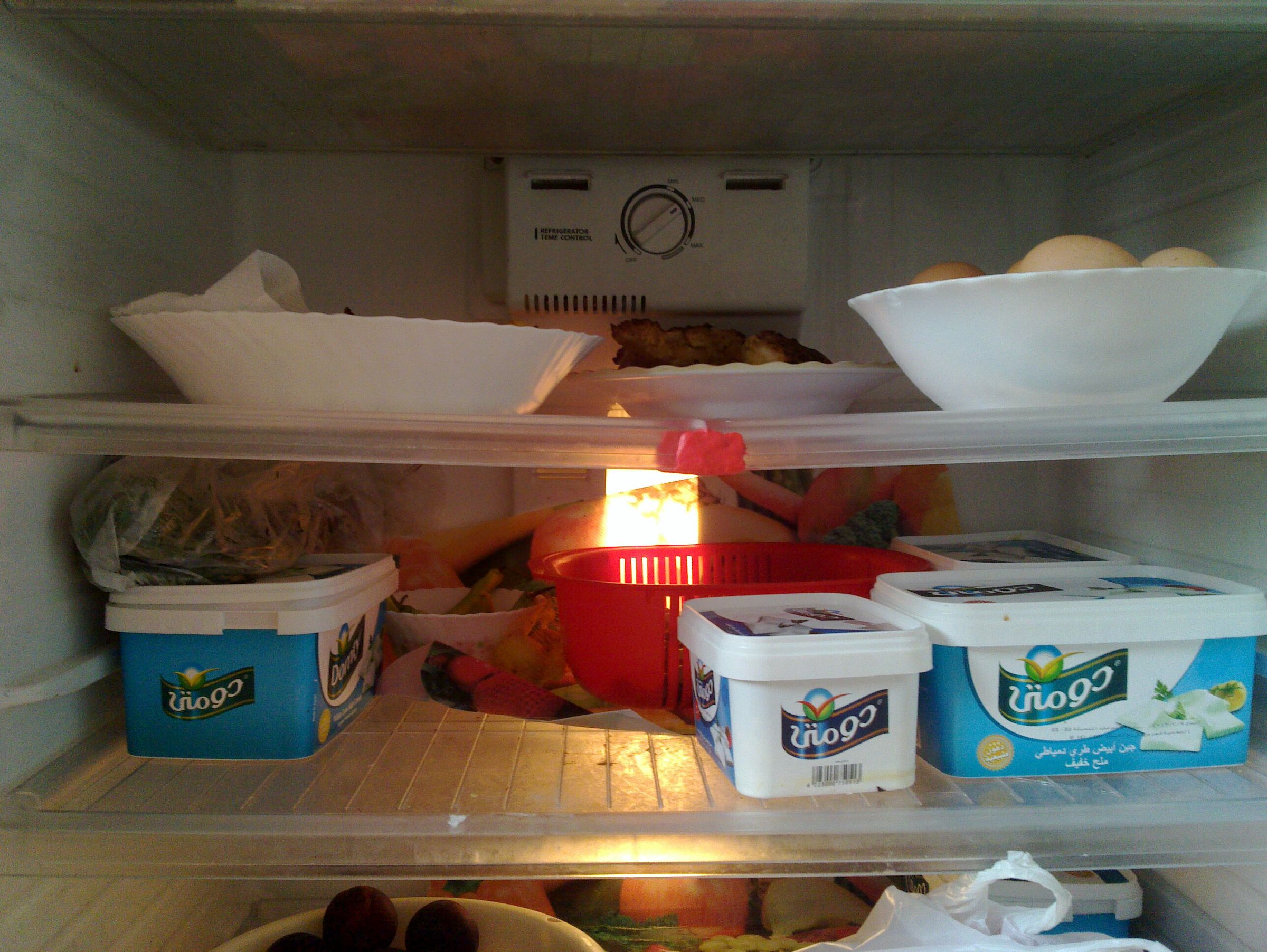 Fixing Broken Refrigerator Shelf With SUGRU. 4 Steps Instructables