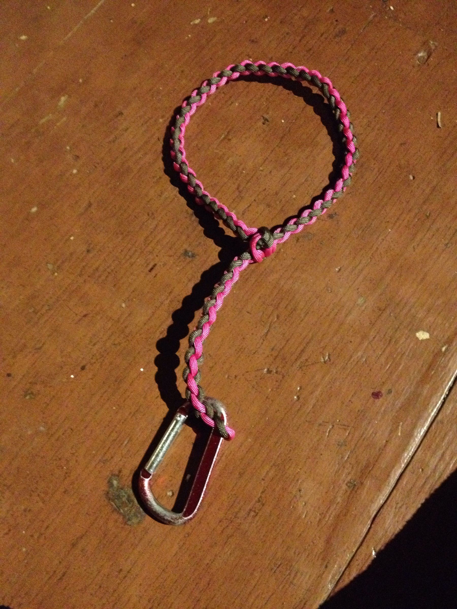 Adjustable Paracord Lanyard