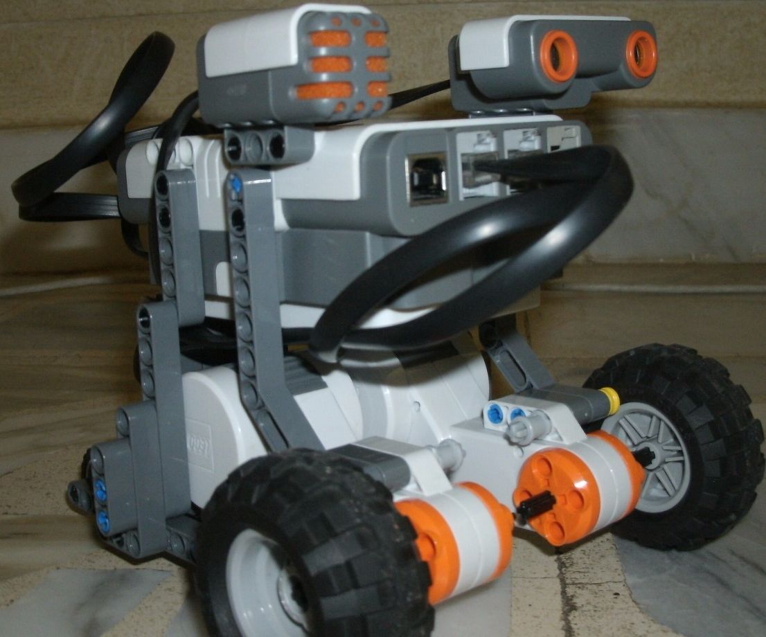 40cm/second NXT Robot