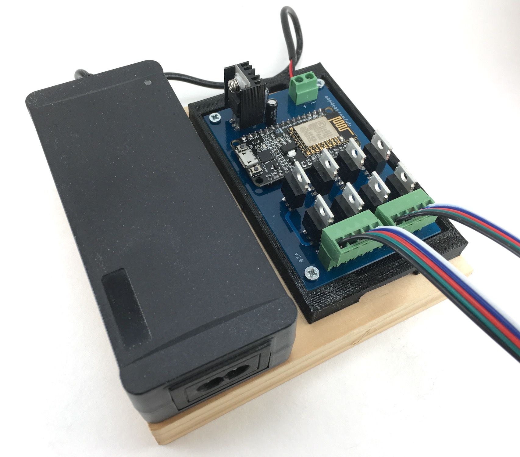 Easier WiFi LED Light Strip Controller 8 Steps (with Pictures