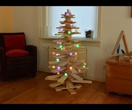 A Pallet Christmas Tree